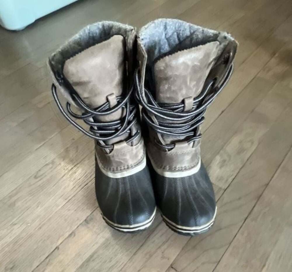 Sorel Women's Slimpack Lace II Waterproof Winter Boots, Quarry/Black, Size 8